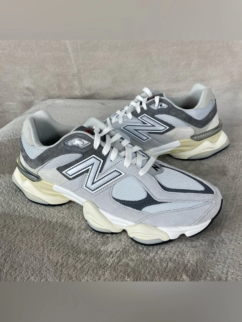 New Balance 9060 U9060GRY Mens Size 13 Rain Cloud Gray Running Shoes NEW